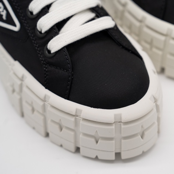 size 40eu 10 US Prada Double Wheel Platform Sneaker Black Nylon White - Picture 10 of 15